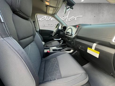 New 2026 Nissan Frontier SV w/ SV Convenience Package RWD image 25