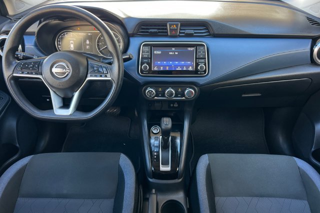 Used 2025 Nissan Versa SV FWD image 17