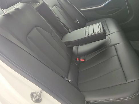 Used 2025 BMW 330i Sedan RWD image 32