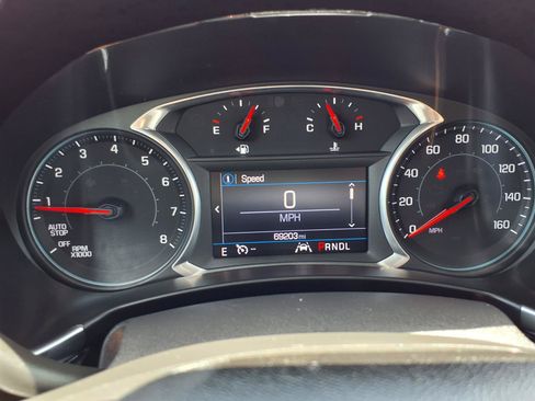 Used 2021 Chevrolet Equinox LT FWD image 17