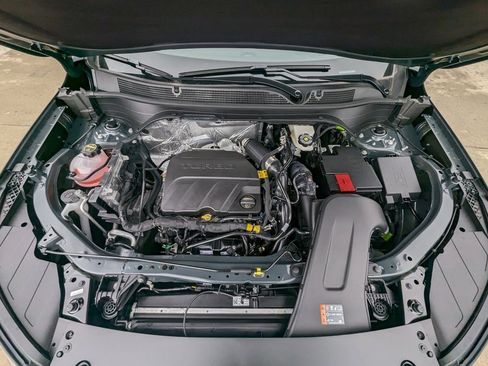 New 2026 Chevrolet Trax LT w/ LT Convenience Package image 11