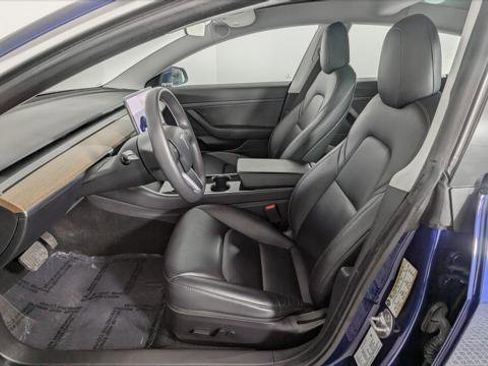 Used 2020 Tesla Model 3 Standard Range Plus image 13