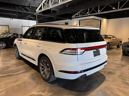 Used 2022 Lincoln Aviator Grand Touring w/ Equipment Group 301A image 3
