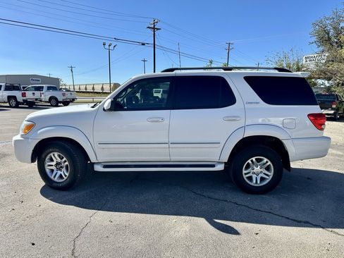 Used 2006 Toyota Sequoia Limited image 2