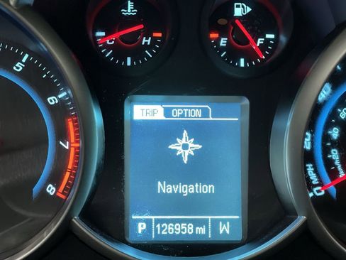 Used 2014 Chevrolet Cruze LT image 19