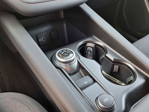 New 2026 Ford Explorer Active image 11