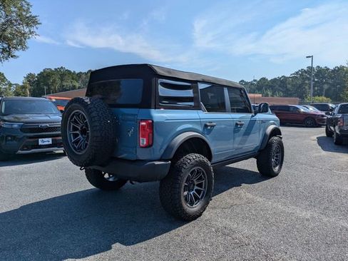 Used 2023 Ford Bronco 4-Door AWD/4WD image 5