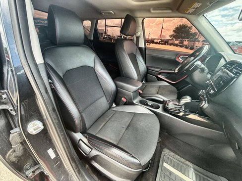Used 2020 Kia Soul GT-Line Turbo FWD image 26