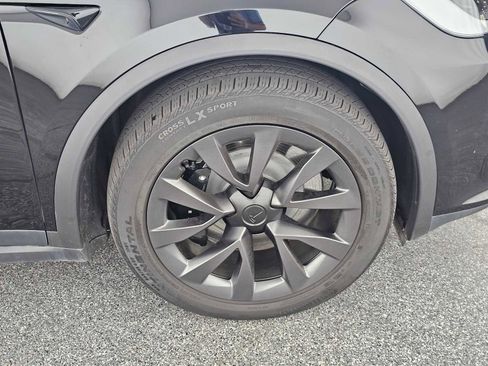 Used 2024 Tesla Model X AWD/4WD image 9