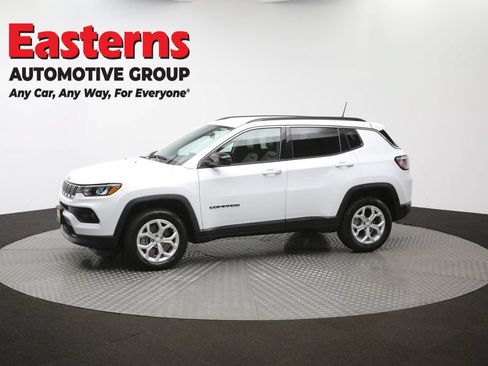 Used 2024 Jeep Compass Latitude AWD/4WD image 56