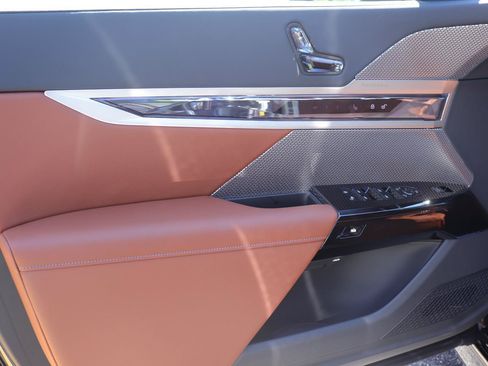 New 2026 BMW i7 eDrive50 w/ M Sport Package RWD image 9