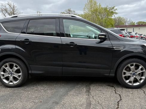 Used 2015 Ford Escape Titanium w/ Equipment Group 301A AWD/4WD image 11