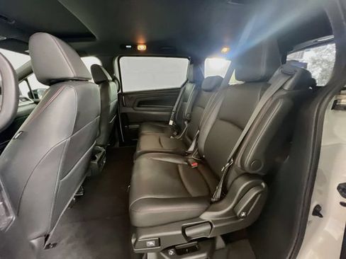 Used 2024 Honda Odyssey Sport image 25