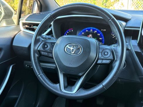 Used 2020 Toyota Corolla XSE image 23