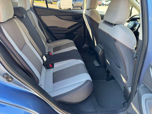 Used 2019 Subaru Crosstrek 2.0i Premium image 12