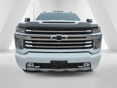 Used 2020 Chevrolet Silverado 2500 High Country w/ Z71 Off-Road Package AWD/4WD image 2