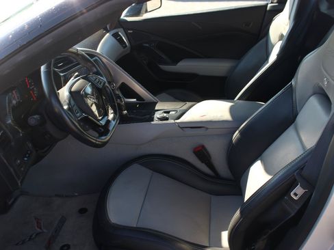 Used 2019 Chevrolet Corvette Z06 RWD image 16