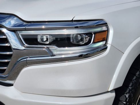 Used 2019 RAM 1500 Limited w/ Body Color Bumper Group AWD/4WD image 8