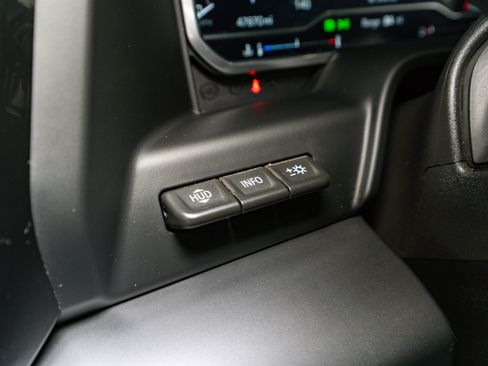 Used 2024 GMC Sierra 2500 AT4 w/ AT4 Premium Plus Package image 32