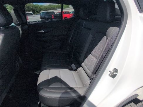 Used 2024 Buick Envista Avenir FWD image 35