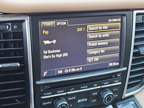 Used 2016 Porsche Panamera Edition image 10