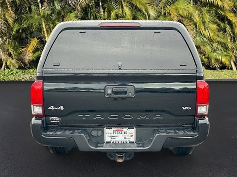 Used 2022 Toyota Tacoma SR AWD/4WD image 6