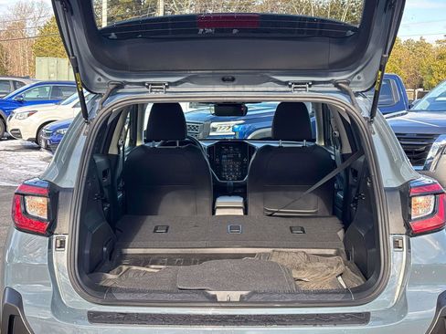 Used 2024 Subaru Crosstrek 2.0i Premium image 17