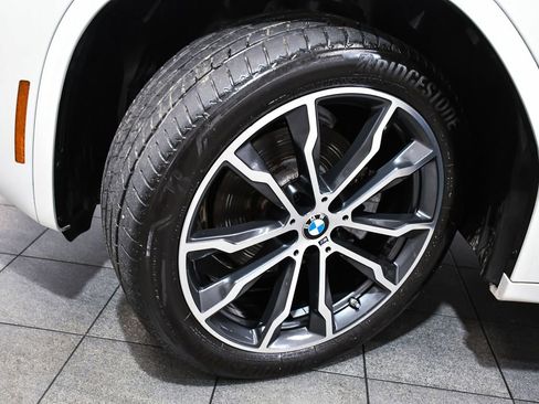 Used 2021 BMW X3 xDrive30i w/ M Sport Package image 7