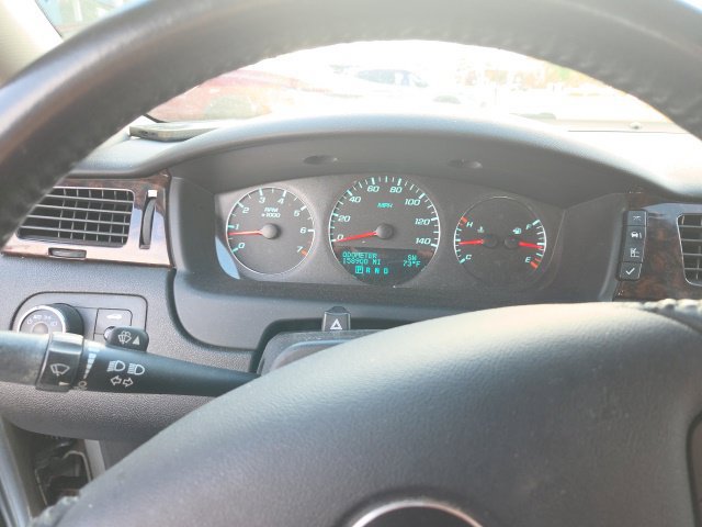 Used 2012 Chevrolet Impala LT FWD image 6