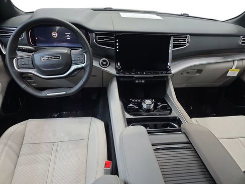 New 2026 Jeep Grand Wagoneer Limited AWD/4WD image 37
