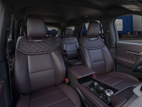 New 2026 Ford Explorer Platinum w/ LUX Leather Package AWD/4WD image 10