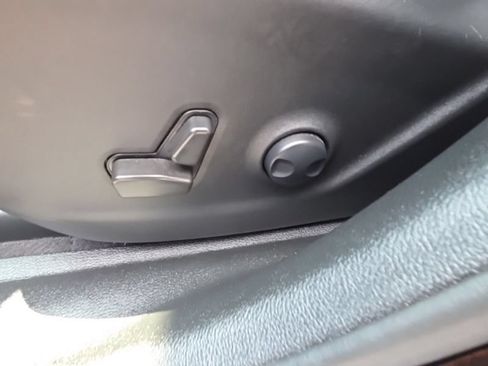 Used 2023 Jeep Cherokee Altitude Lux AWD/4WD image 27
