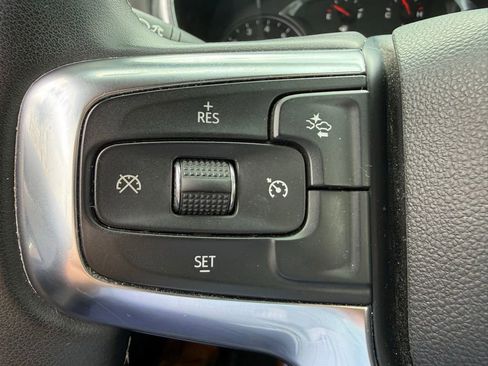 Used 2024 Chevrolet Blazer LT FWD image 19