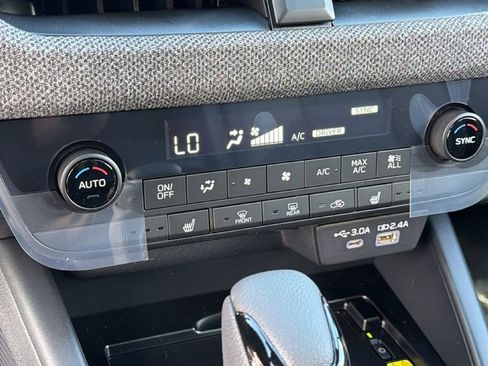 New 2026 Subaru Outback Premium AWD/4WD image 14