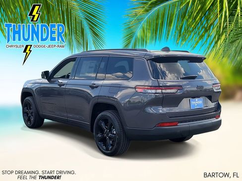 New 2026 Jeep Grand Cherokee L Limited RWD image 3