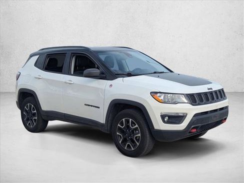 Used 2021 Jeep Compass Trailhawk w/ Sun and Sound Group image 2