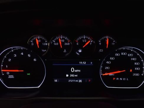 Used 2021 Chevrolet Silverado 2500 LT image 25