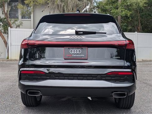 Used 2025 Audi Q5 Premium Plus w/ Premium Plus image 7