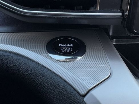 Certified 2023 Ford Explorer XLT w/ Equipment Group 202A image 17