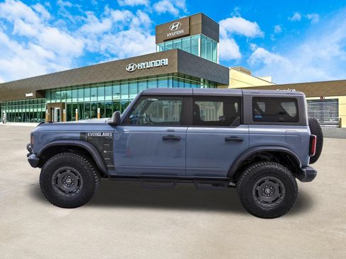 Used 2023 Ford Bronco Everglades AWD/4WD image 9