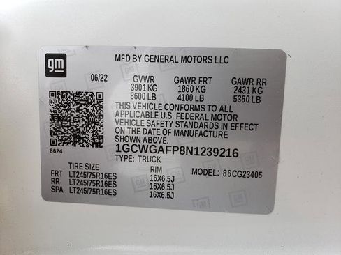 Used 2022 Chevrolet Express 2500 w/ Driver Convenience Package RWD image 25