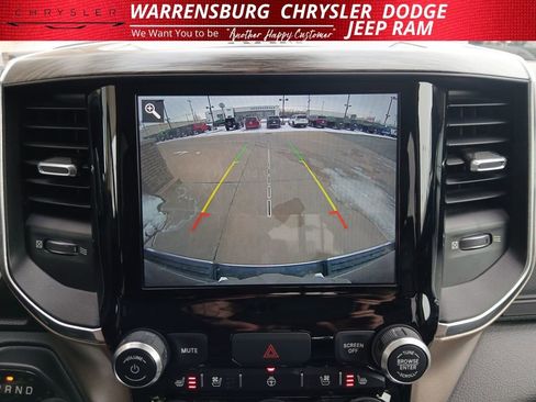 Used 2019 RAM 1500 Laramie image 17