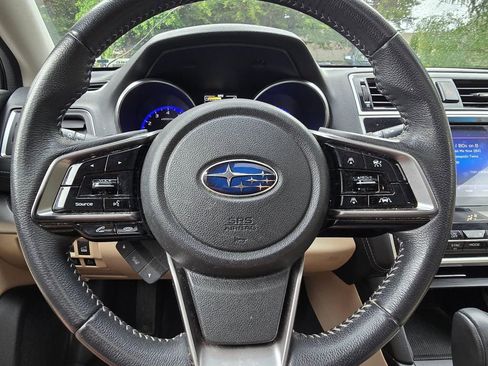 Used 2019 Subaru Outback 2.5i Limited w/ Protection Package #1 AWD/4WD image 15