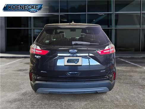 Certified 2024 Ford Edge SEL w/ Convenience Package AWD/4WD image 4