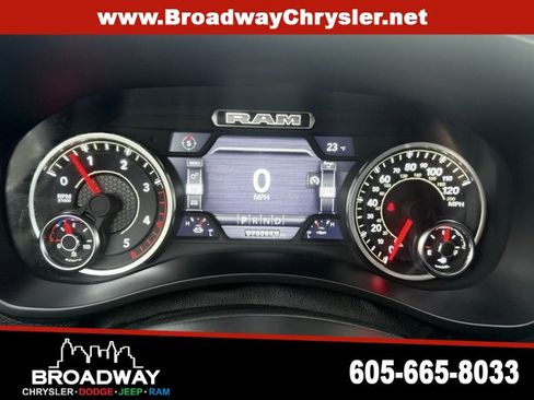 Used 2024 RAM 3500 Laramie image 15