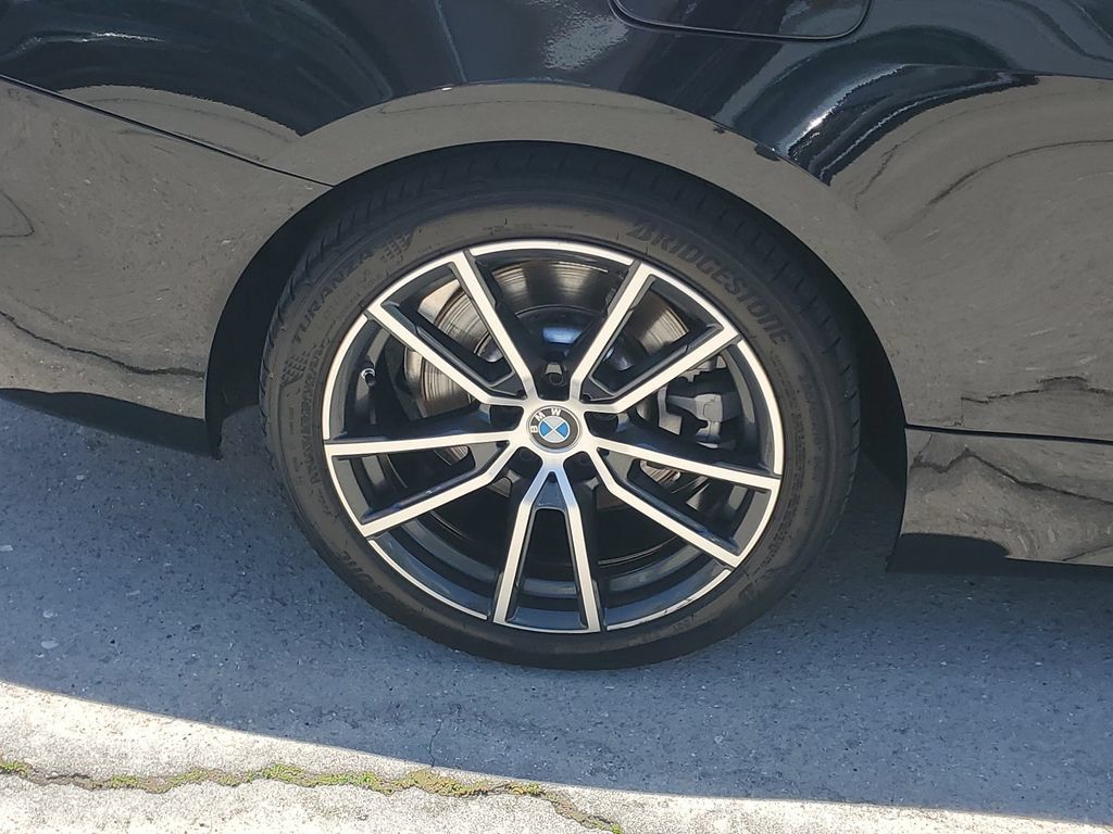 Used 2025 BMW 430i Convertible RWD image 11