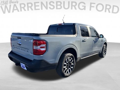 Used 2022 Ford Maverick Lariat image 7