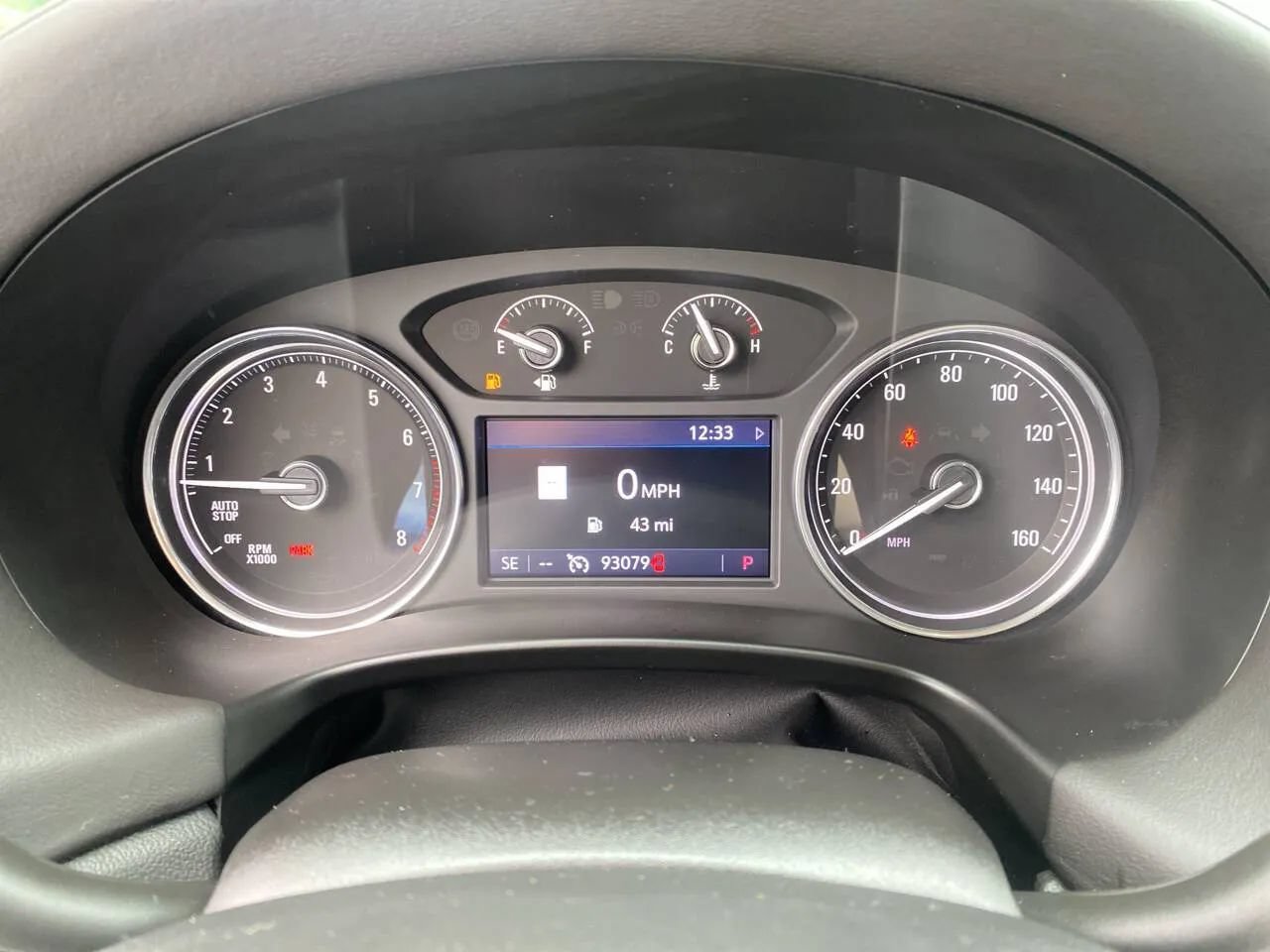 Used 2020 Buick Enclave Premium w/ Sun and Sites Package AWD/4WD image 18