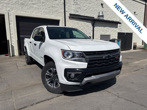 Used 2022 Chevrolet Colorado Z71 AWD/4WD image 1