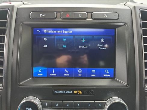 Used 2020 Ford Expedition Limited image 31